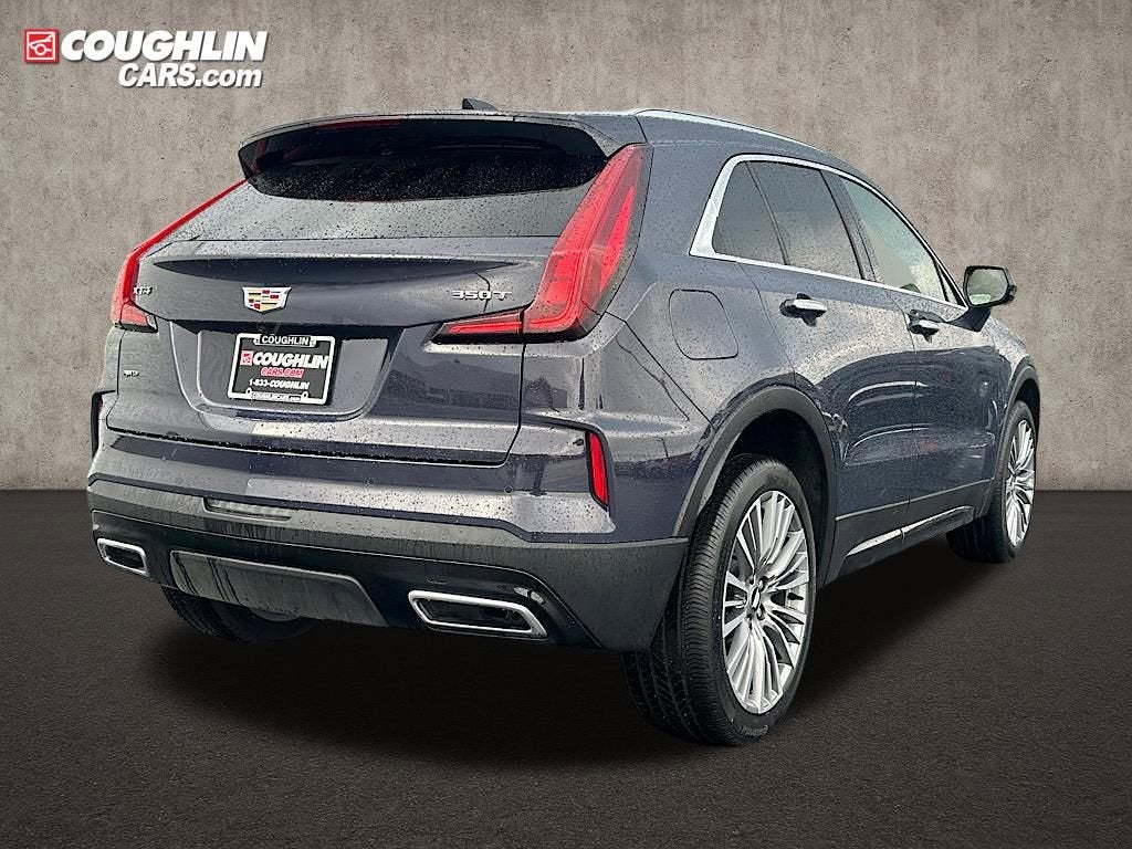 2025 Cadillac XT4 Premium Luxury