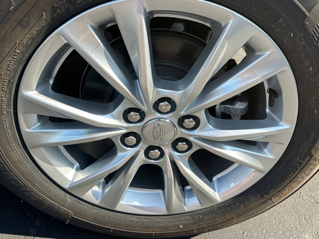 2026 Cadillac XT5 Luxury