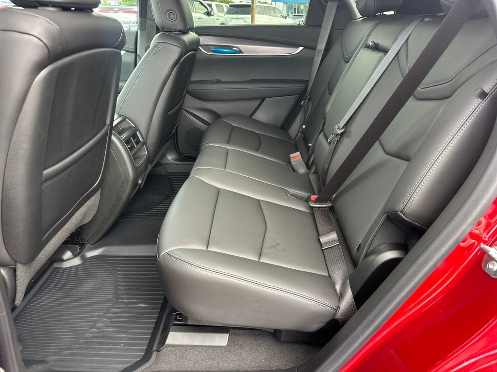 2026 Cadillac XT5 Luxury