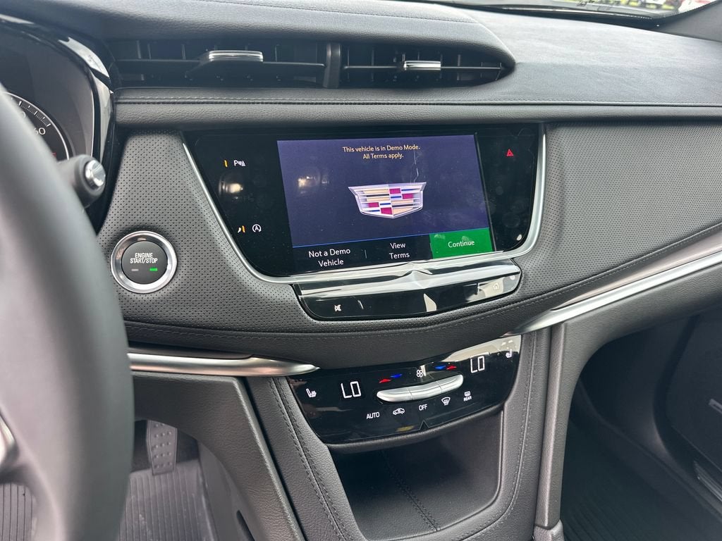 2026 Cadillac XT5 Luxury
