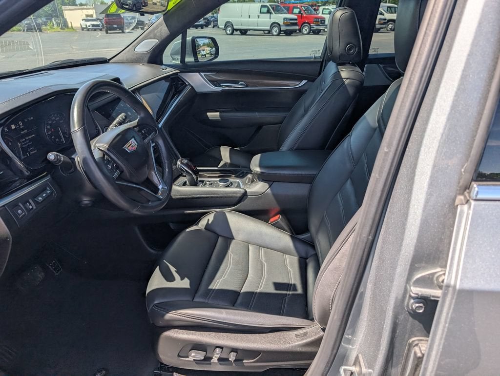 2024 Cadillac XT6 Premium Luxury