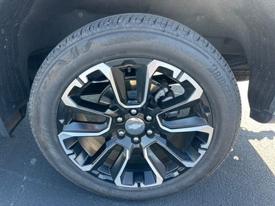 2025 Chevrolet Silverado 1500 LTZ