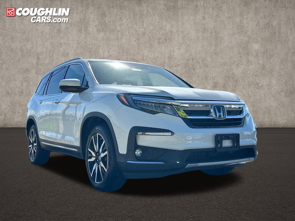 2021 Honda Pilot Touring-7 AWD's photo
