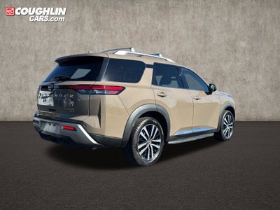 2023 Nissan Pathfinder Platinum