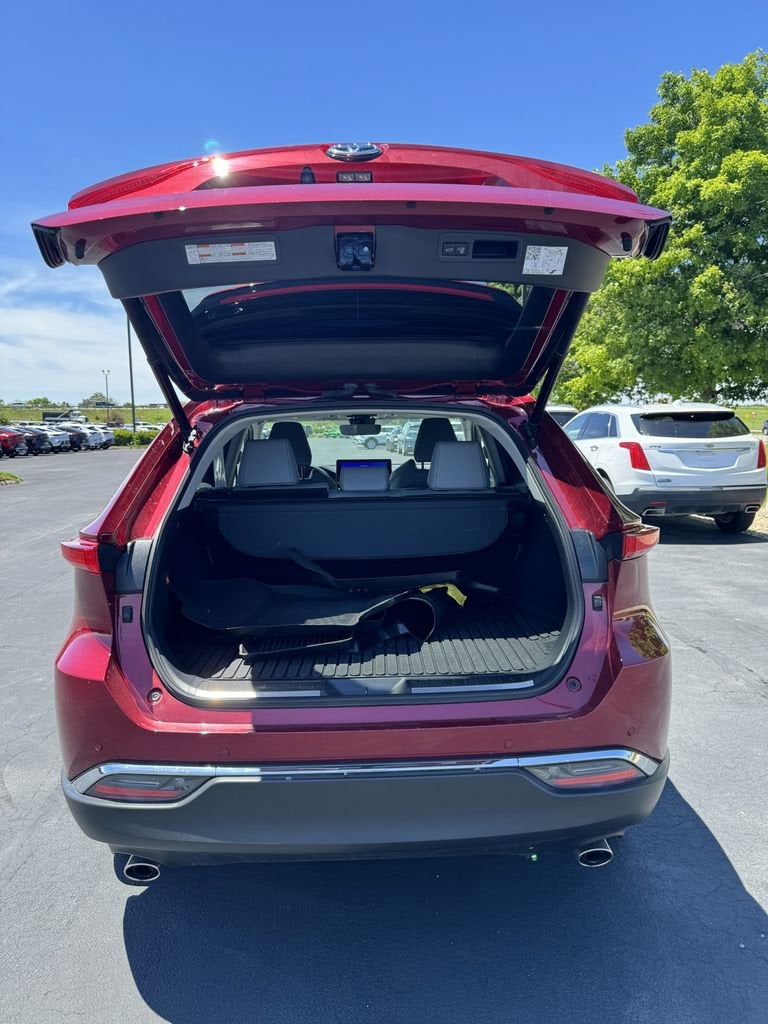 2023 Toyota Venza XLE