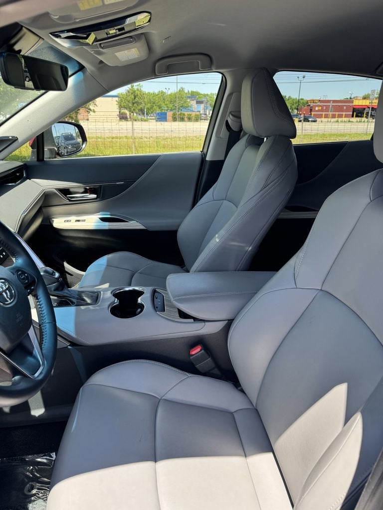 2023 Toyota Venza XLE