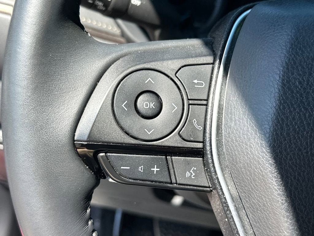 2023 Toyota Venza XLE